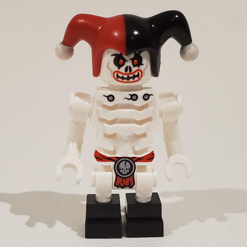 fig-003045 – Krazi in Red and Black Jester Hat