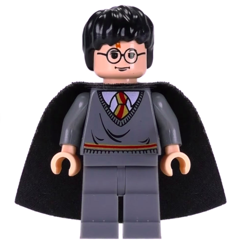 fig-003085 – Harry Potter, Gryffindor Sweater, Black Cape