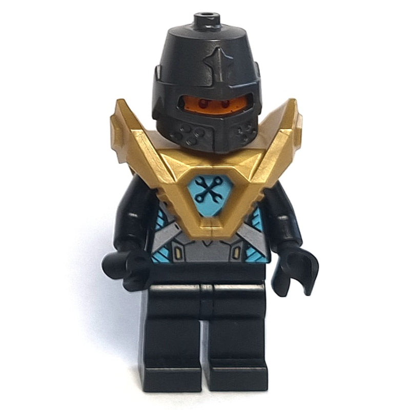 fig-003095 – Robin Underwood with Helmet