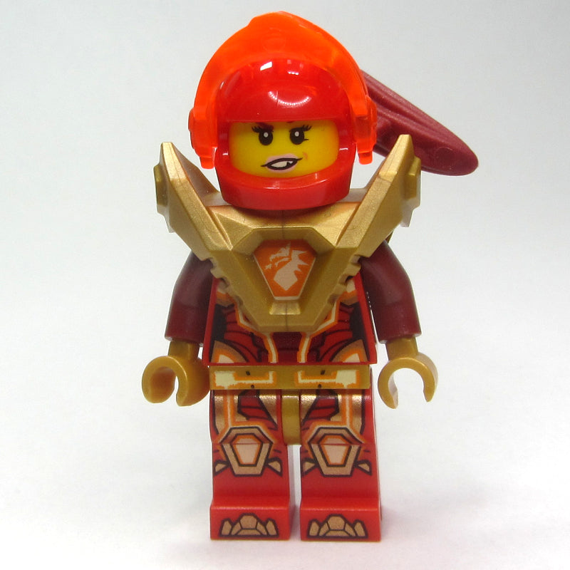 fig-003100 – Macy Halbert with Pearl Gold Armor