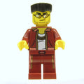 fig-003292 – Crook, Dark Red Tracksuit