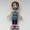 fig-003476 – Emily Jones with Necklace