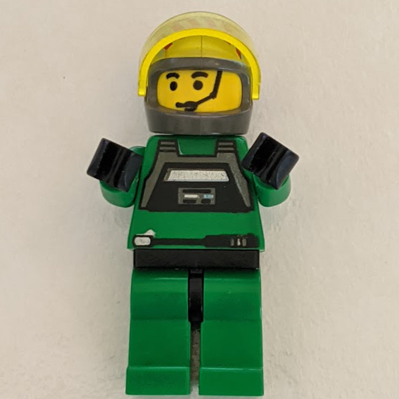 fig-003631 – Rebel Pilot A-wing, Green Uniform, Yellow Skin