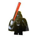 fig-003660 – Darth Vader, Light-Up Lightsaber