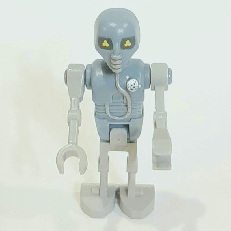 fig-003699 – 2-1B Medical Droid, Sand Blue Torso, One Arms with Clips at 90°