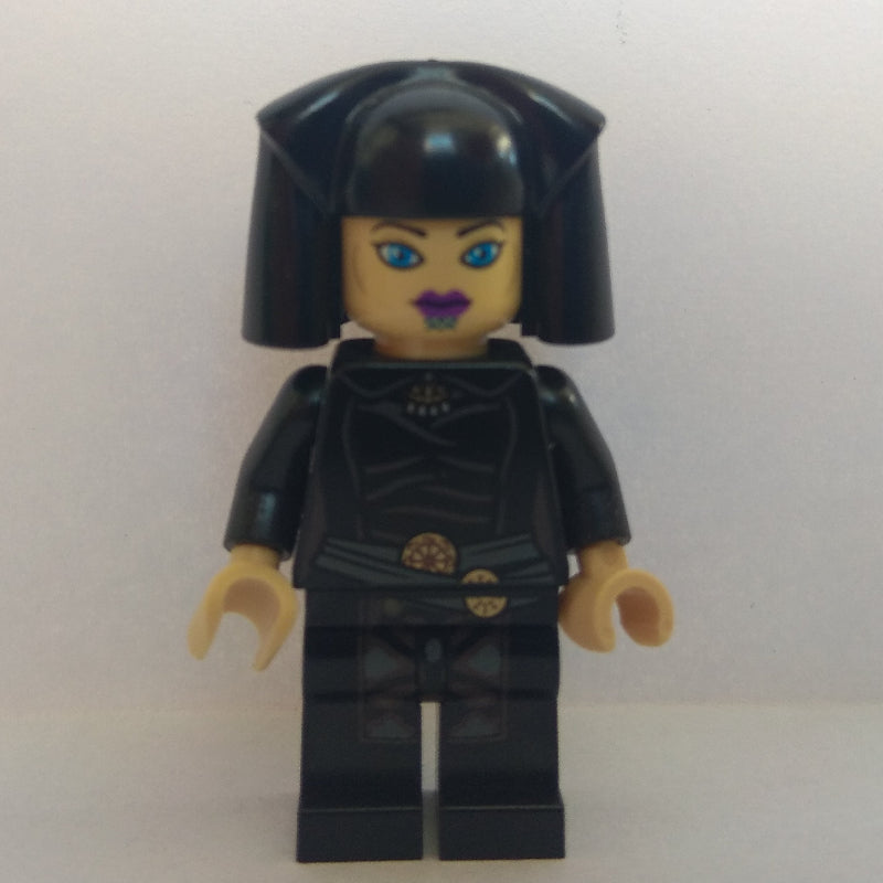 fig-003707 – Luminara Unduli, Black Hat