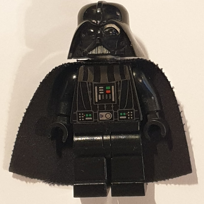 fig-003758 – Darth Vader, Light Bluish Gray Skin, White Pupils (3626b Head)