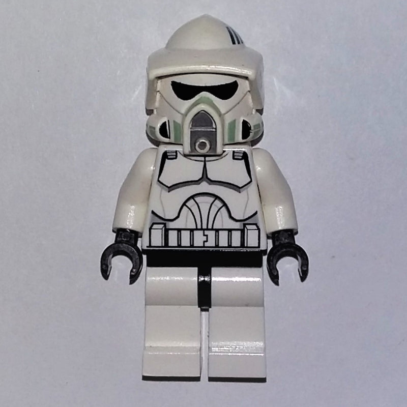 fig-003796 – Clone ARF Trooper / Lightning Squadron (Lieutenant Razor)