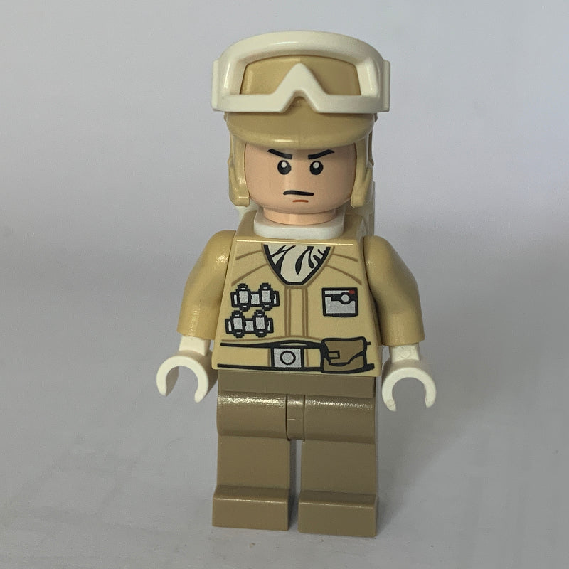 fig-003809 – Rebel Trooper in Hoth Uniform, Tan Hat, Orange Chin Line