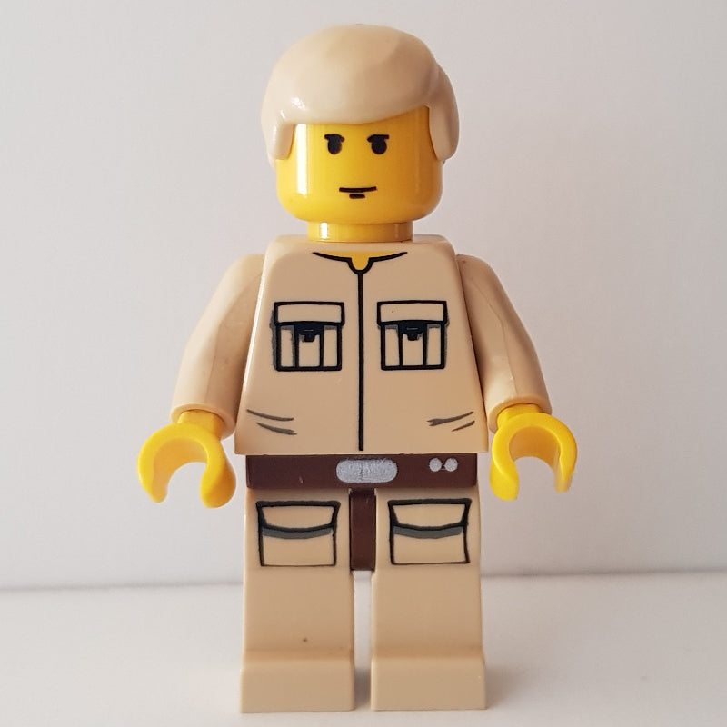 fig-003911 – Luke Skywalker, Cloud City Outfit, Yellow Skin, Tan Shirt