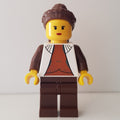 fig-003912 – Princess Leia, Cloud City Outfit, Yellow Skin, Dark Orange Shirt