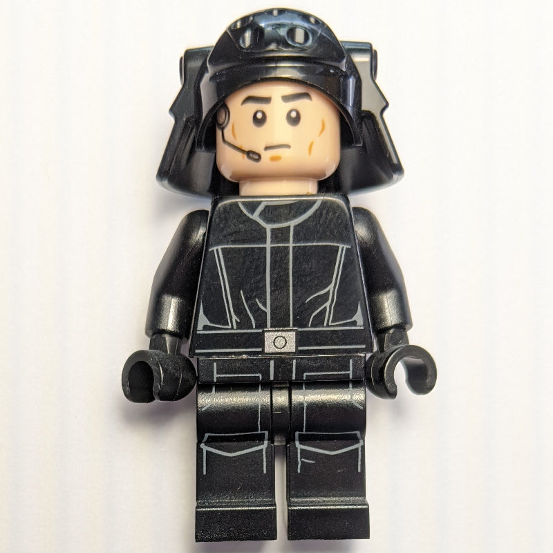 fig-004054 – Imperial Trooper with Black Helmet and Headset
