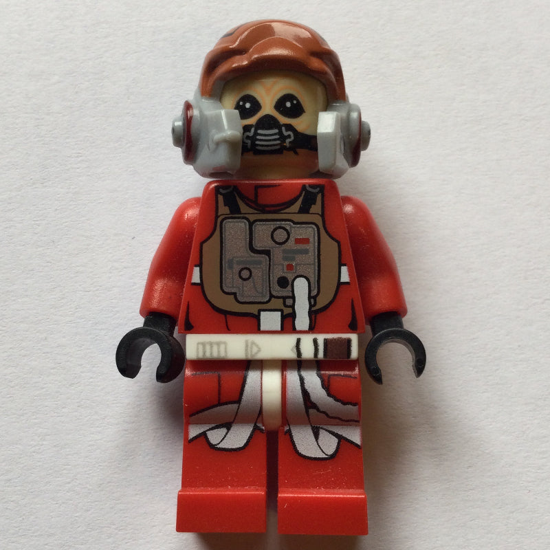 fig-004072 – Ten Numb, Red Outfit