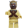 fig-004093 – Tusken Raider, Head Spikes, Crossed Shoulder Belts