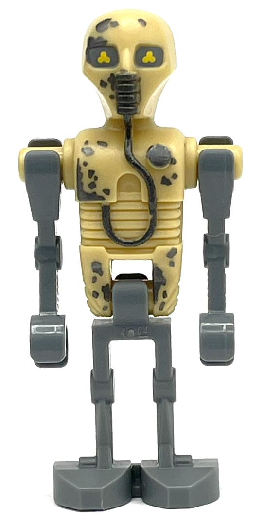fig-004165 – 2-1B Medical Droid, Tan Torso
