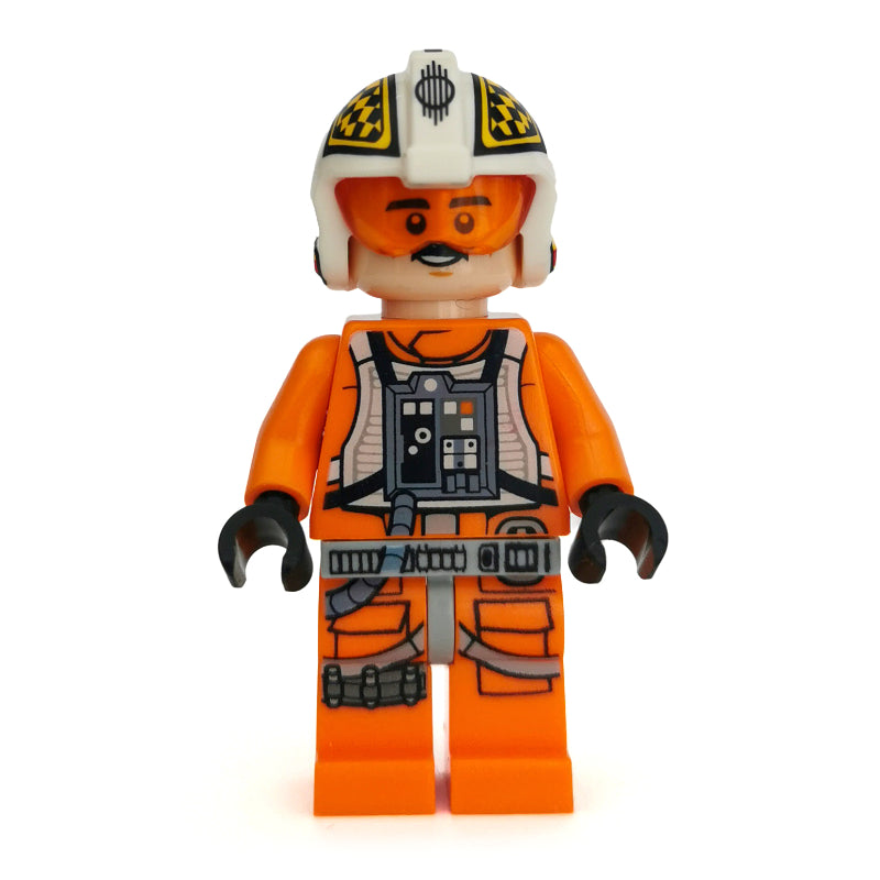 fig-004318 – Biggs Darklighter, Helmet with Trans-Yellow Visor