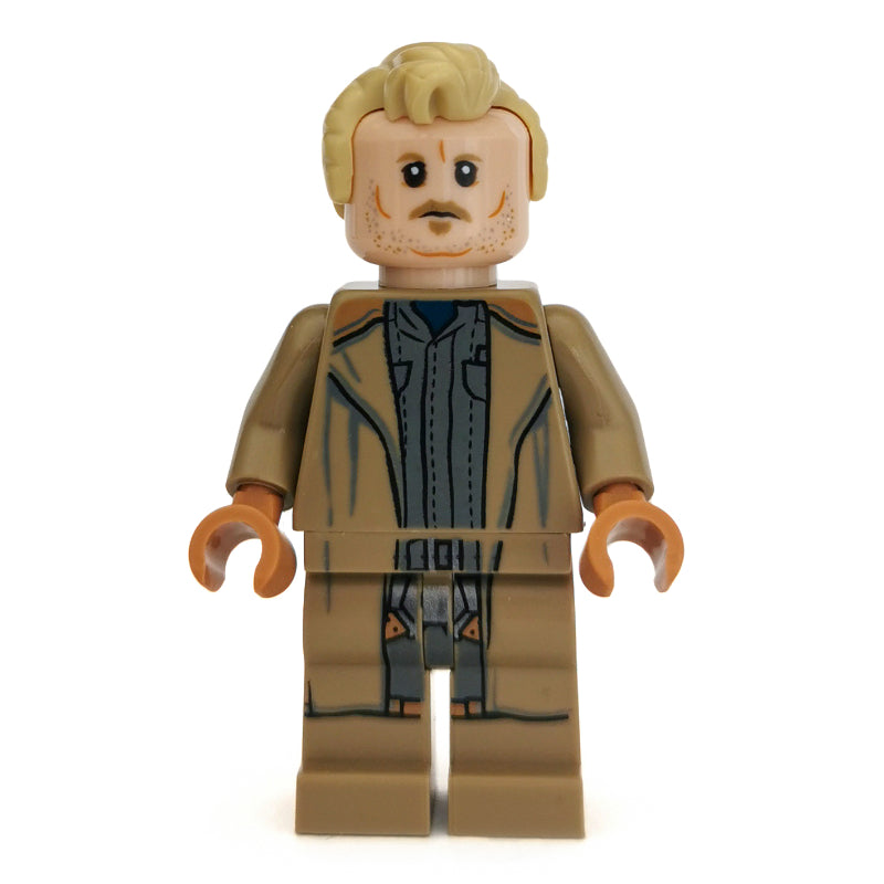 fig-004328 – Tobias Beckett, Long Dark Tan Coat