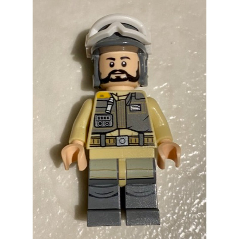 fig-004530 – Private Kappehl / Rebel Trooper with Black Beard and White Snow Goggles