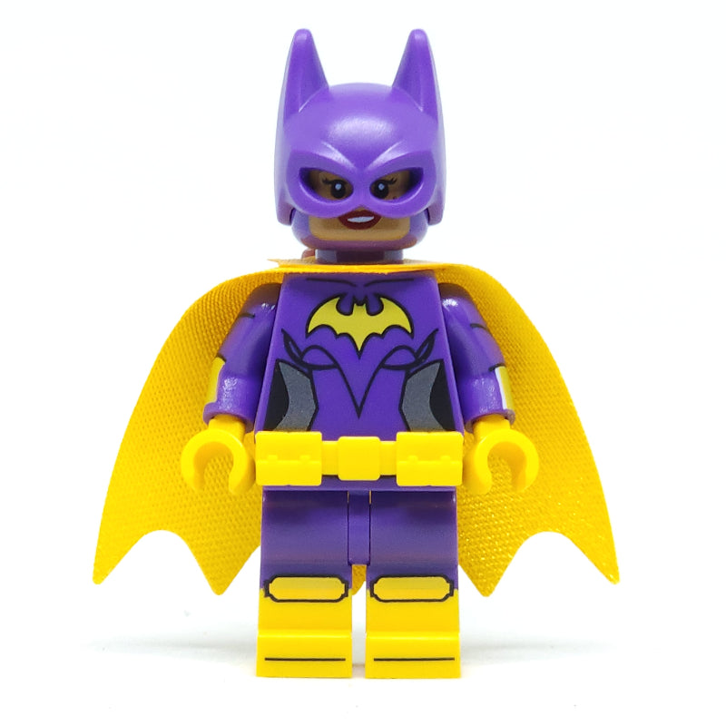 fig-004627 – Batgirl, Dark Purple Suit, Yellow Cape, Dark Purple Cowl (3626cpr2096)