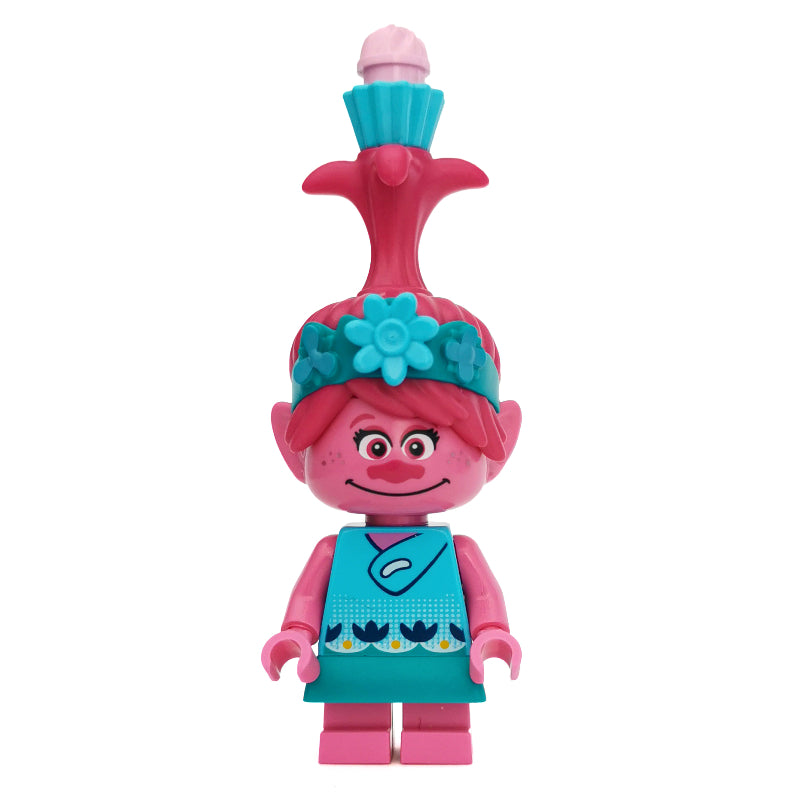 fig-004702 – Trolls - Poppy with Cupcake, Swirl