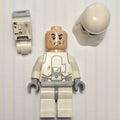 fig-004767 – Snowtrooper, Light Bluish Gray Hips, Neck Bracket with Printed 1 x 1 Tile and 1 x 1 Plate with Clip Light