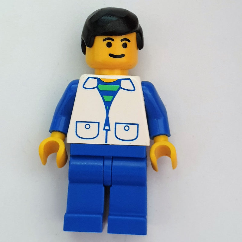 fig-004800 – Man - White Jacket, Blue Arms, Blue Legs