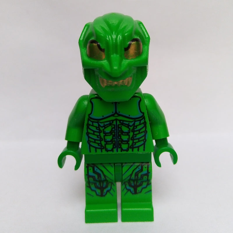 fig-004919 – Green Goblin with Gold Eyes on Helmet