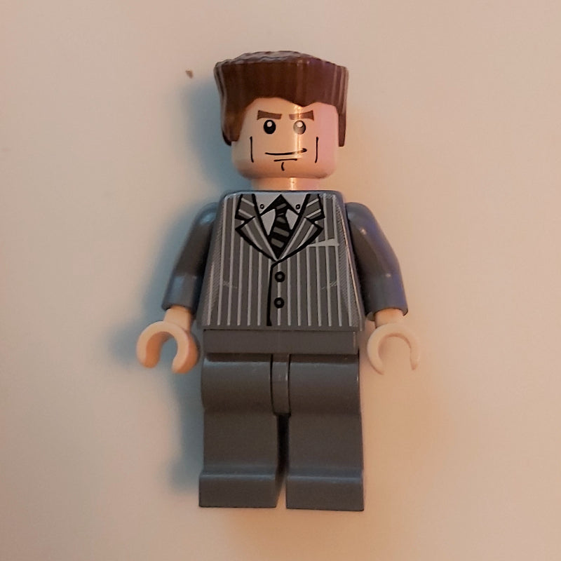 fig-004931 – Harry Osborn in Pinstriped Suit