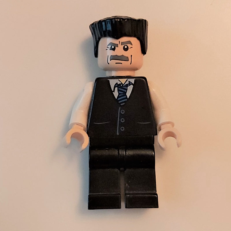 fig-004948 – J. Jonah Jameson, Black Suit, Black Hair