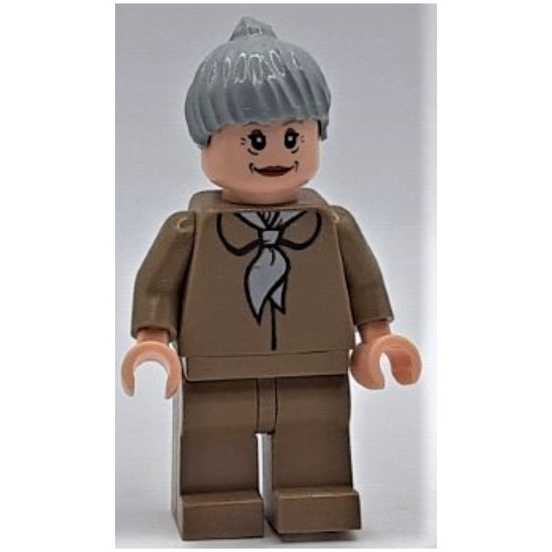fig-004955 – Aunt May in Dark Tan Outfit