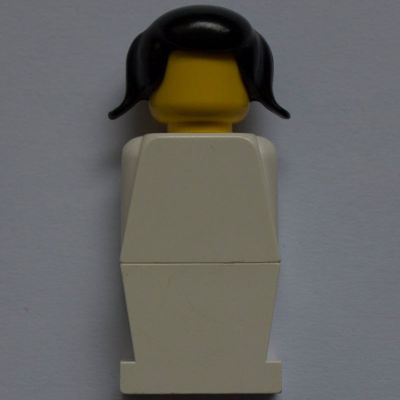 fig-004966 – LEGOLAND Female White Torso, White Legs