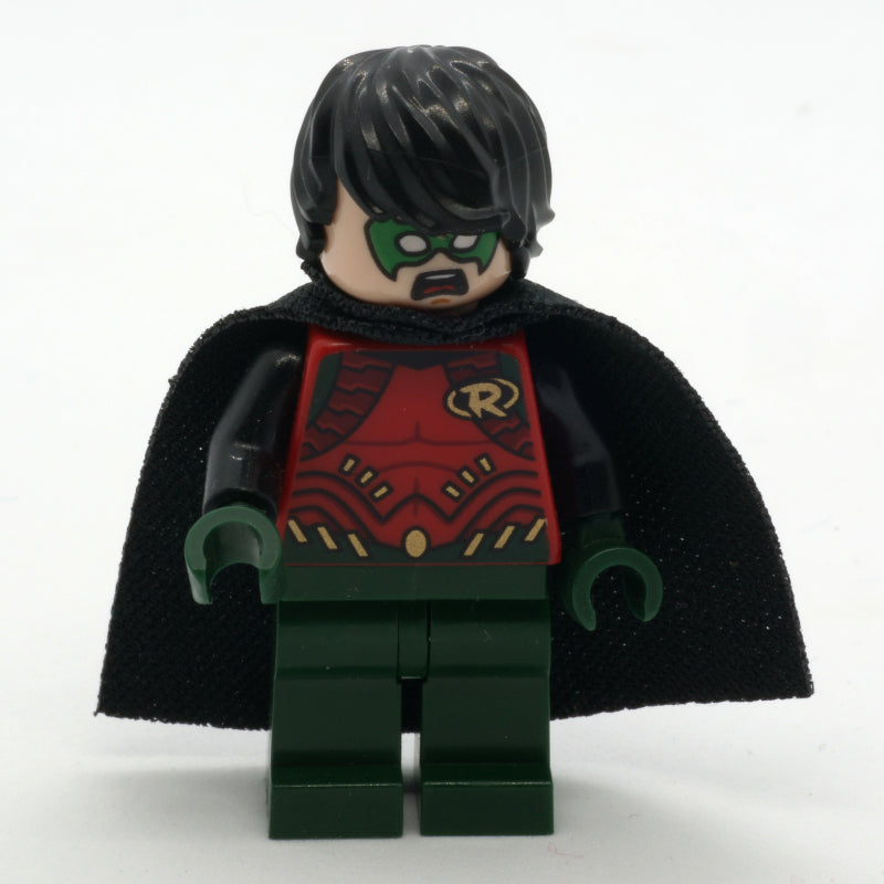 fig-005060 – Robin with Dark Green Hands and Legs