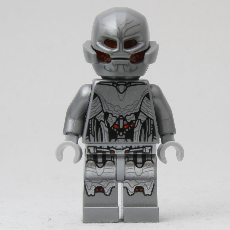 fig-005063 – Ultron / Ultimate Ultron