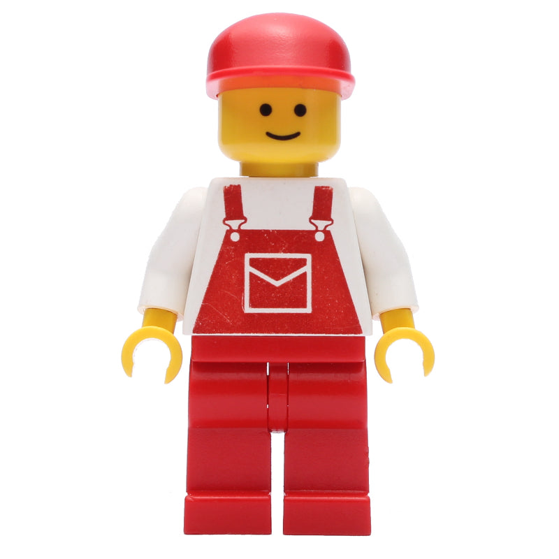 fig-005112 – Man - White Torso, Red Overall, Red Cap (3626b Head)