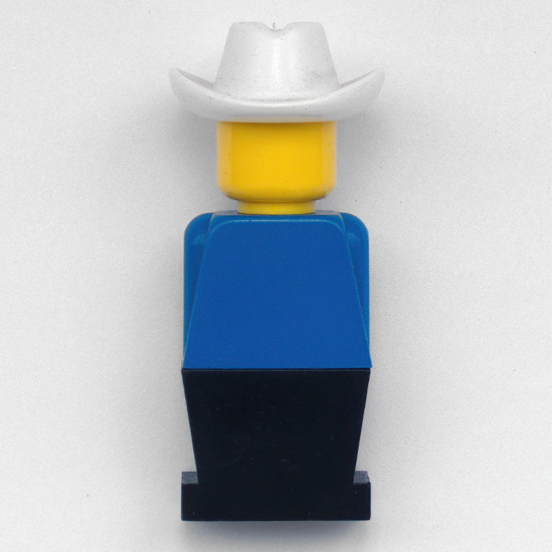 fig-005135 – LEGOLAND Blue Torso, Black Legs, With Cowboy Head