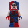 fig-005287 – Harley Quinn in Blue and Red Outfit and Hair