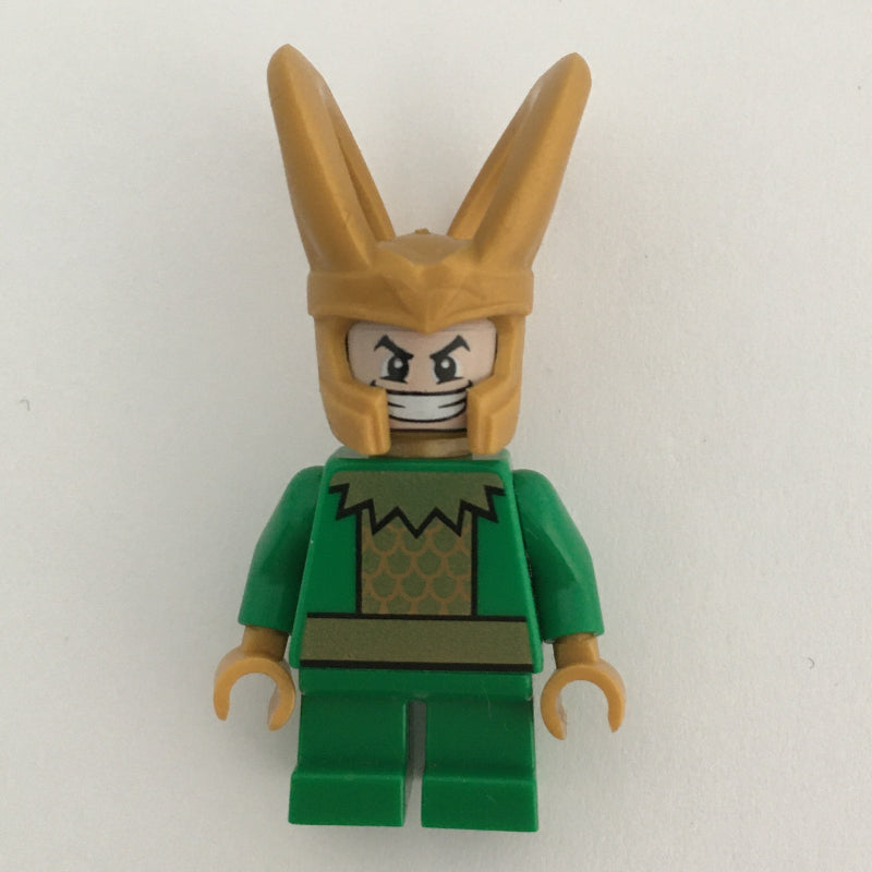 fig-005422 – Loki, Short Legs
