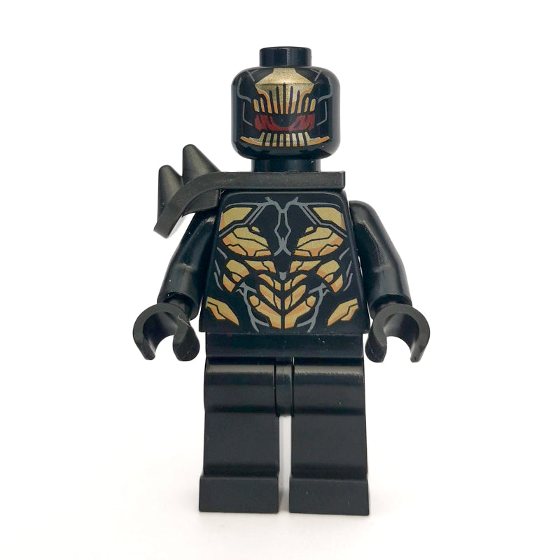 fig-005466 – Outrider with Shoulder Armor