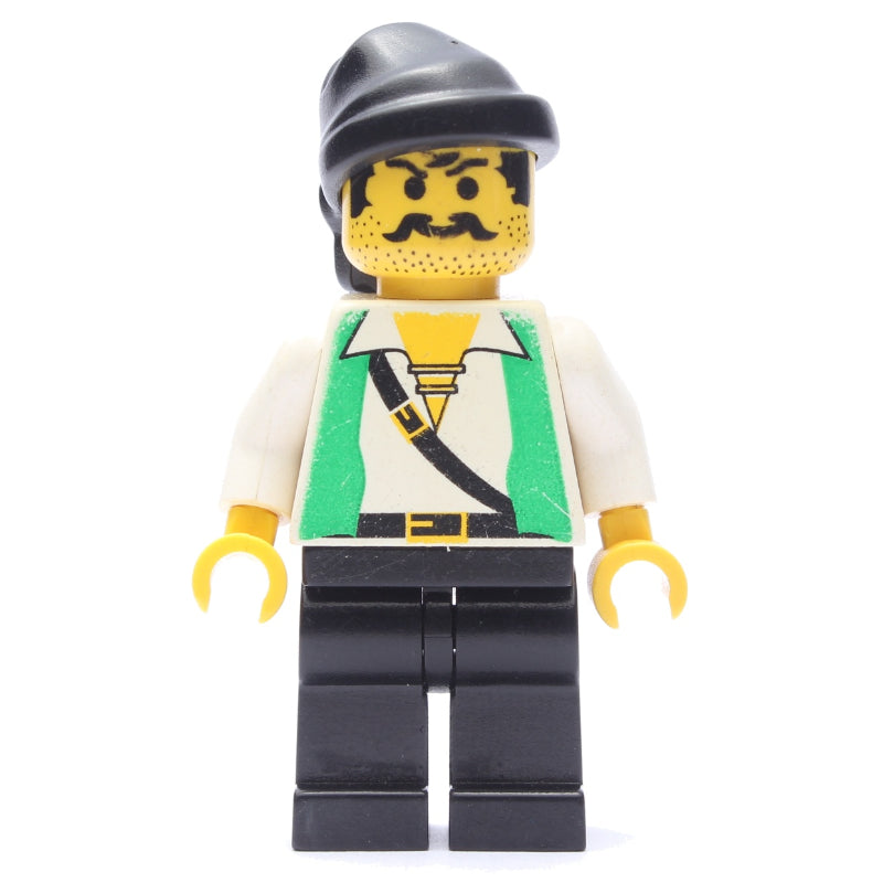 fig-005537 – Pirate - Green Vest, Black Legs, Black Bandana