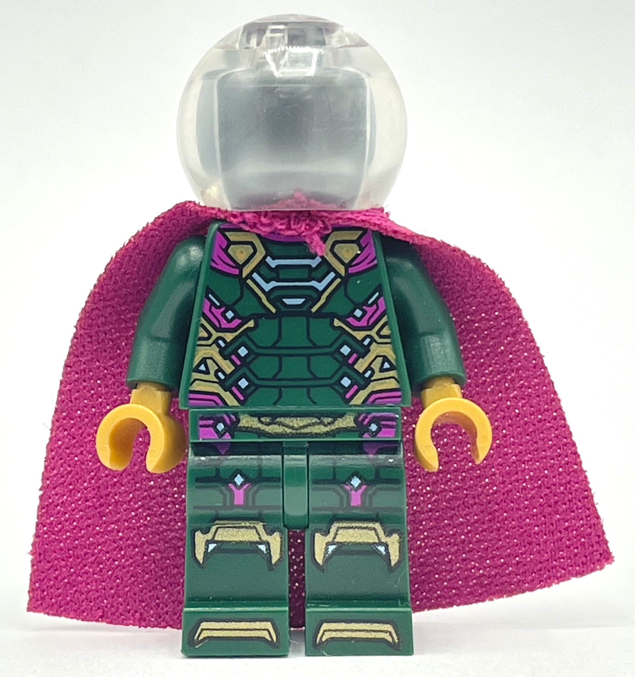 fig-005577 – Mysterio, Dark Green Outfit