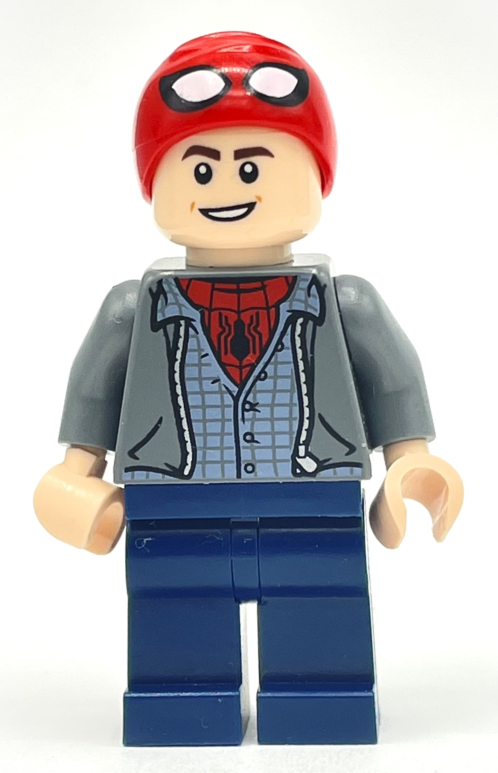 fig-005580 – Peter Parker Transforming in Spider-Man