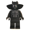 fig-005589 – Black Panther with Collar