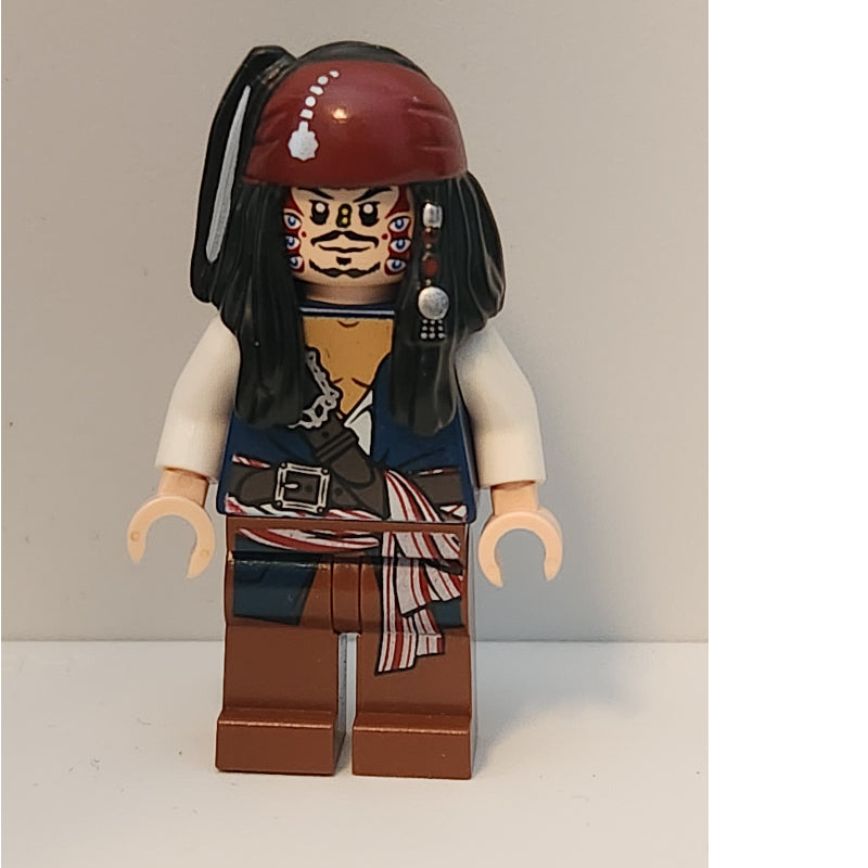 fig-005792 – Captain Jack Sparrow with Cannibal Make-up
