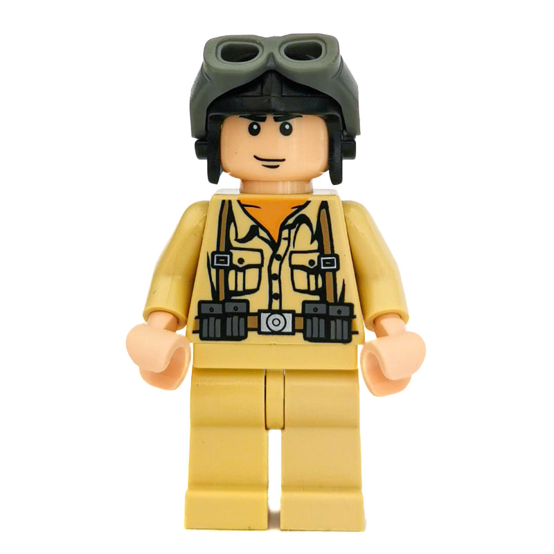 fig-005847 – German Soldier with Black Helmet and Goggles