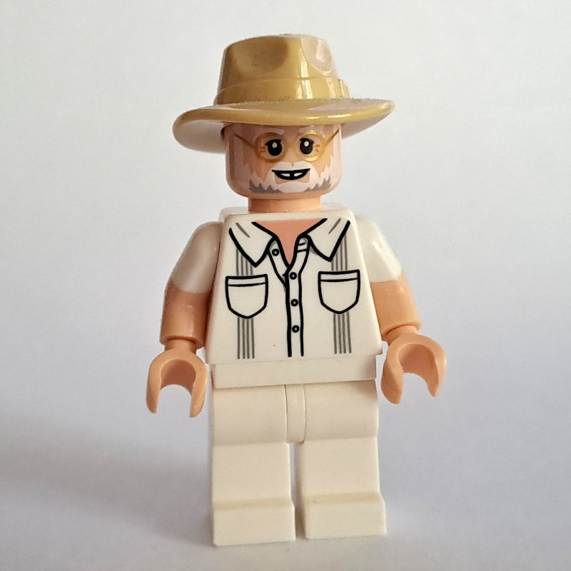fig-005999 – John Hammond, Light Nougat Arms