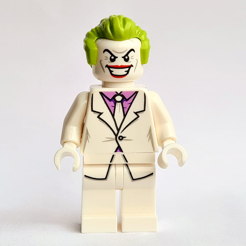 fig-006044 – The Joker in White Suit