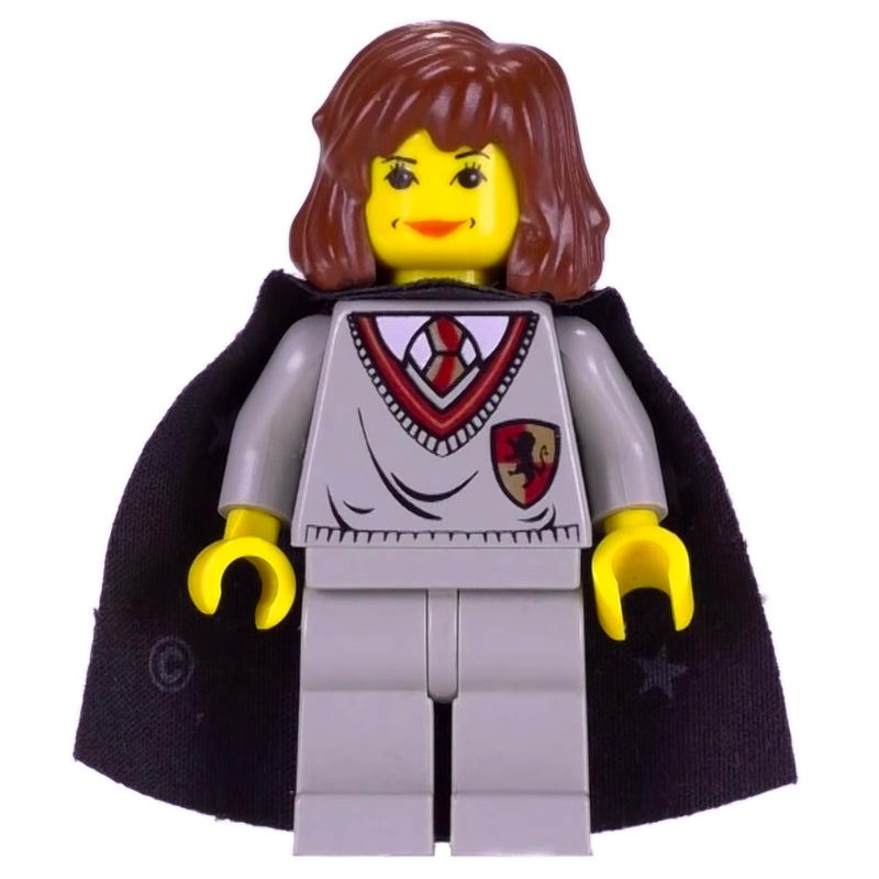 fig-006059 – Hermione Granger, Yellow Skin, Gryffindor Sweater with Crest, Cape with Stars