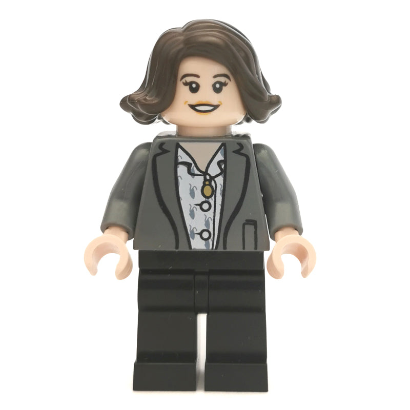 fig-006200 – Tina Goldstein, Light Bluish Gray Jacket