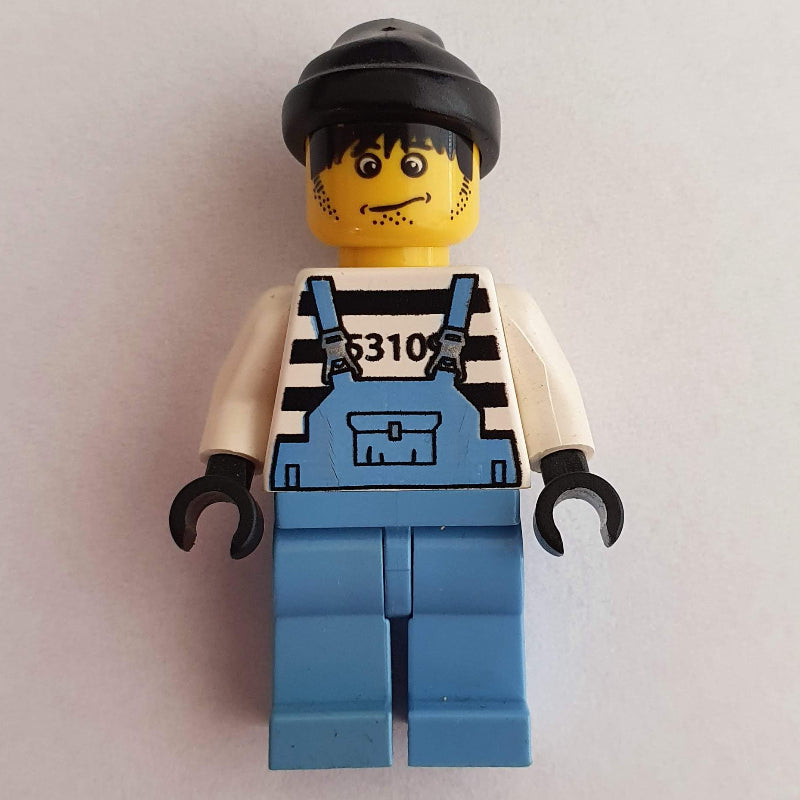 fig-006432 – Brickster Henchman