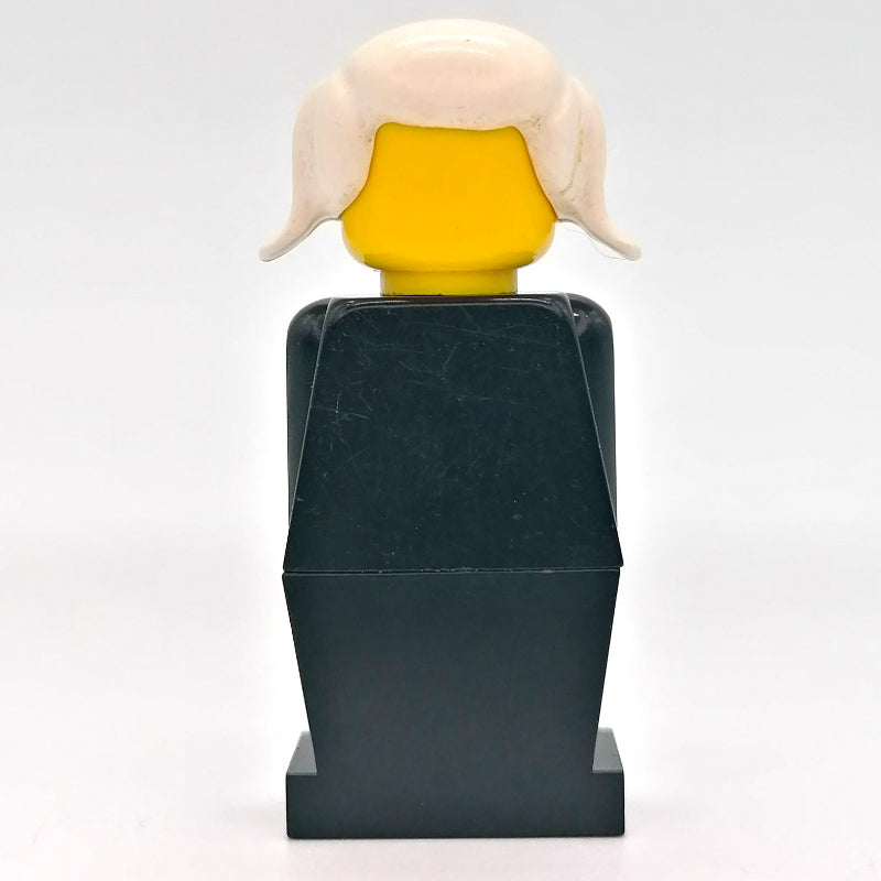 fig-006462 – LEGOLAND Female, Black Torso, Black Legs, White Hair